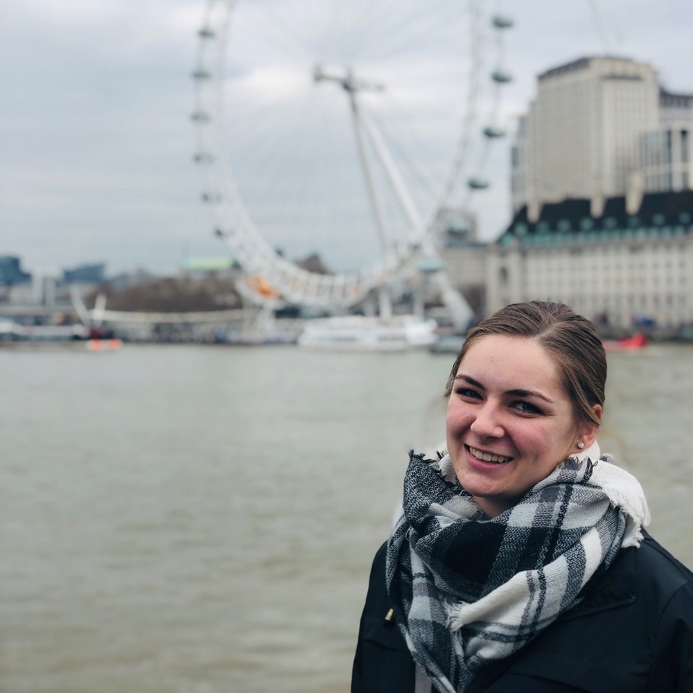 Meet your Posher, Taylor
